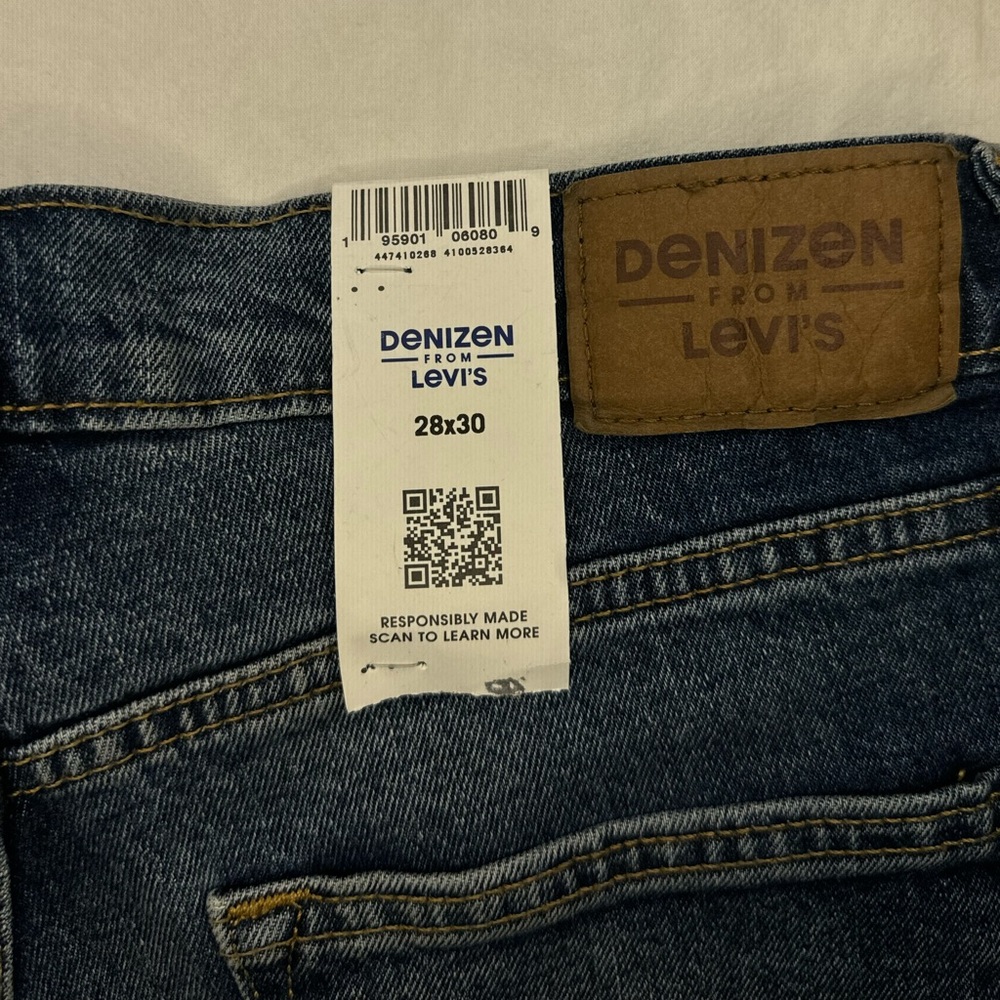 NWT Levi’s Jeans Dark Blue Denim Slim Men Denizen from Levi's 28 x 30 NEW - Picture 4 of 7
